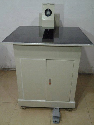 ZL-400長臂板厚量測儀 專業(yè)電子制造設備與昆山智聯(lián)電子服務概述